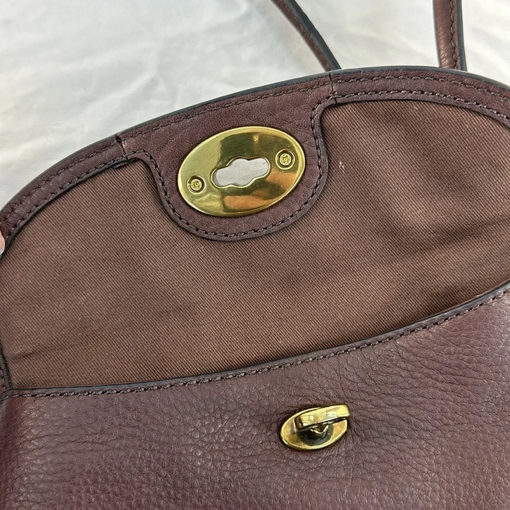 Fossil Key-lock Extra Small Crossbody Bag - Picture 5 of 10